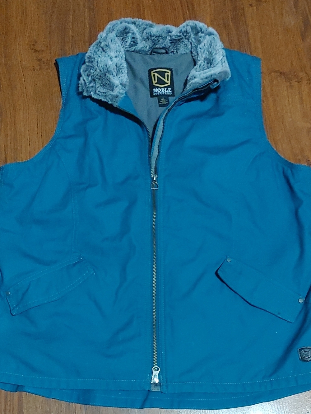 Noble Outfitters Teal Blue Lined Vest Sz XL